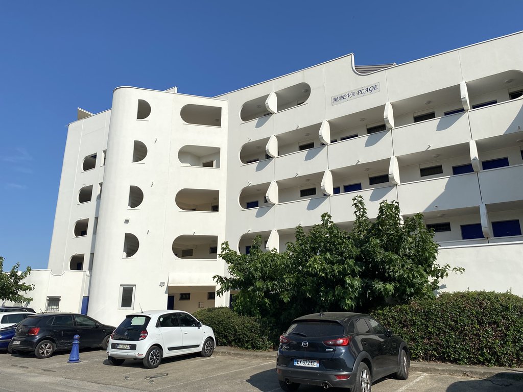 Façade de la résidence Maeva Plage